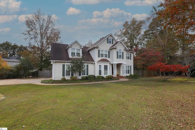 view of front of house with a front yard