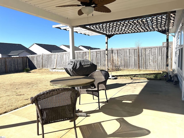 view of patio / terrace featuring grilling area and ceiling fan