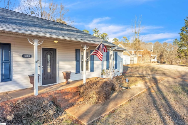 view of front of house with covered porch