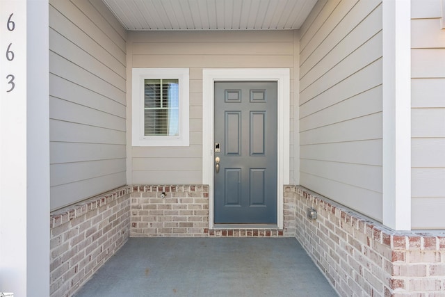 view of doorway to property