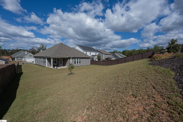 view of yard with a patio