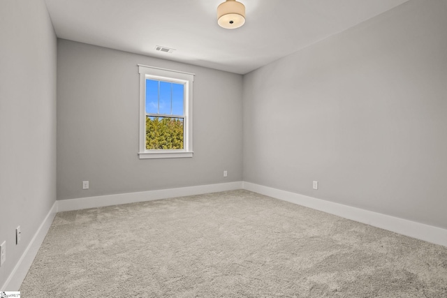 empty room featuring carpet