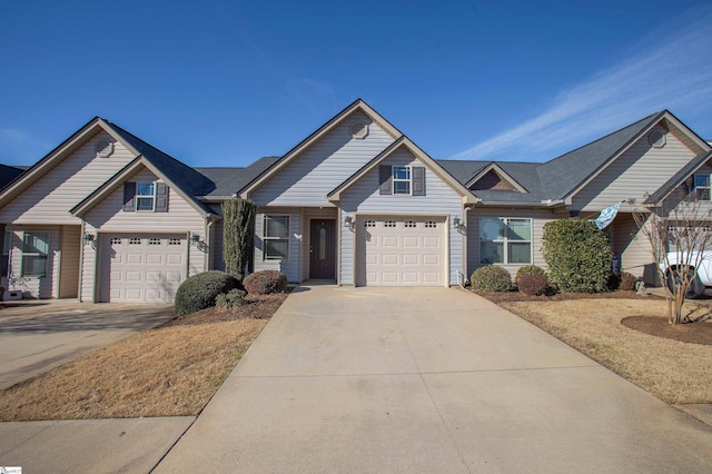 Listing photo 3 for 324 Aniken Cir, Boiling Springs SC 29316