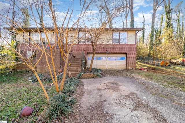 view of front of home featuring a garage