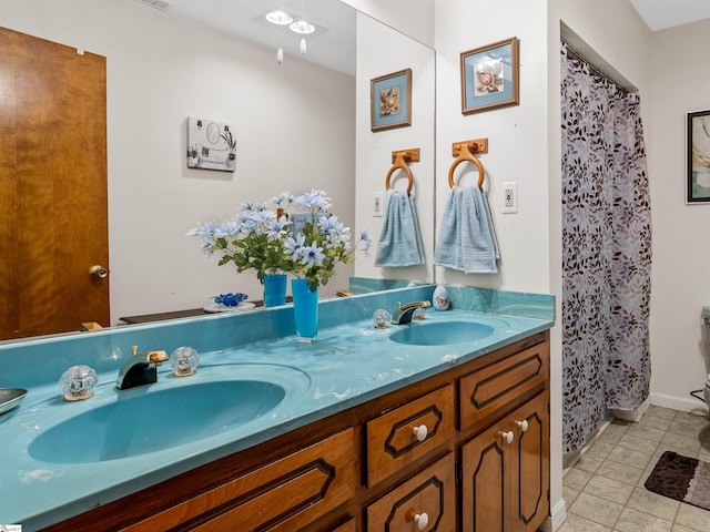 bathroom with vanity