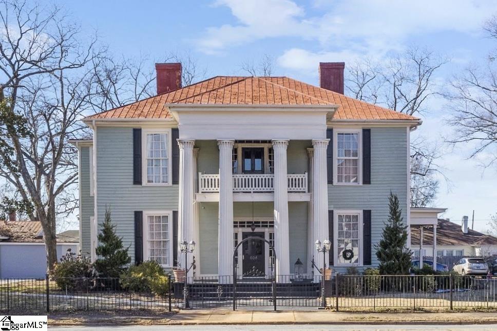 604 S Mcduffie St, Anderson, SC 29624 - greek revival inspired property with a balcony