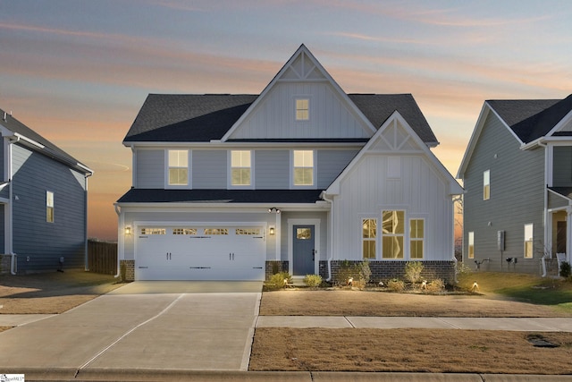 view of front facade with a garage