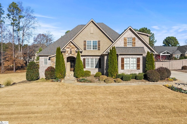 view of front of house with a front lawn