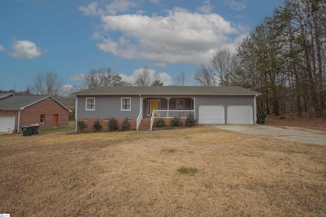 single story home featuring a garage, a front lawn, and a porch