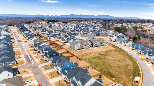 bird's eye view featuring a mountain view