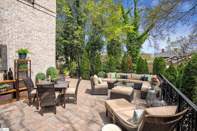 view of patio featuring an outdoor hangout area