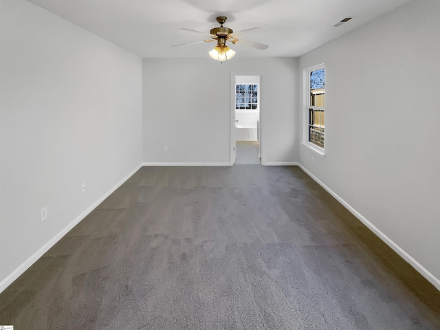 empty room with ceiling fan