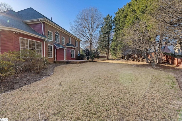 exterior space featuring a yard