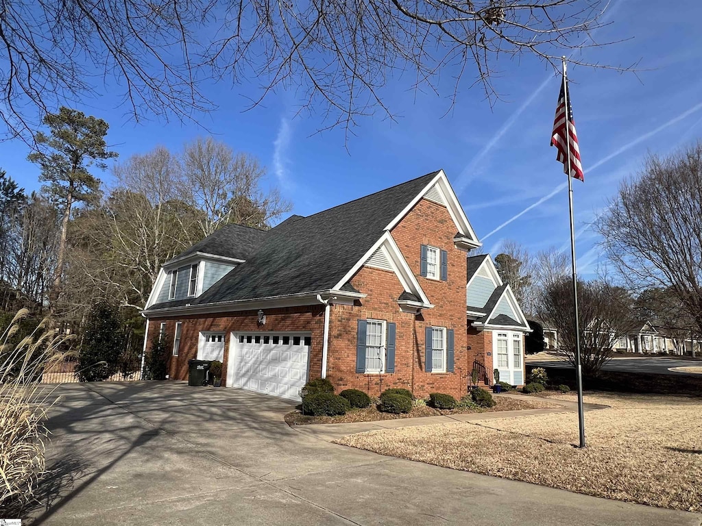 view of front of property featuring a garage