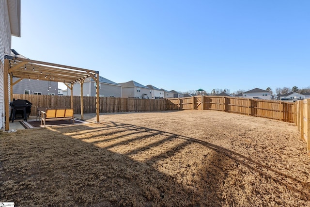 view of yard with a pergola