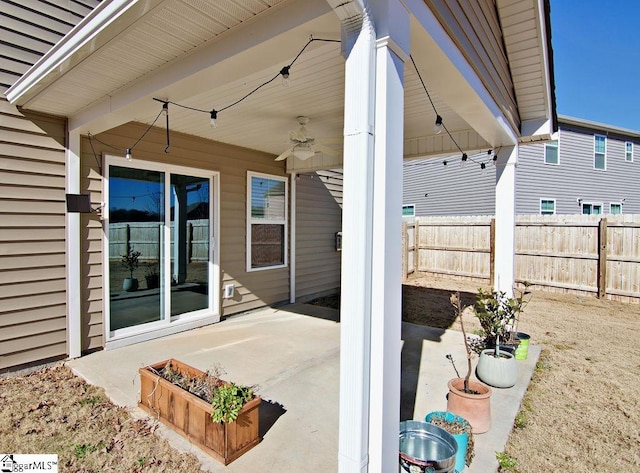 view of patio with ceiling fan