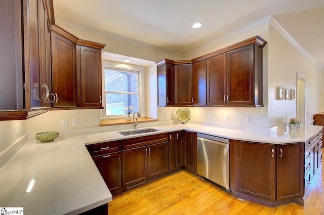 kitchen featuring light hardwood / wood-style floors, ornamental molding, dishwasher, and sink