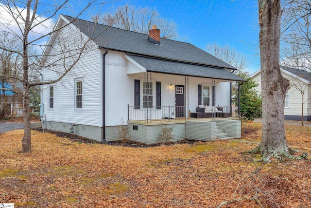 bungalow-style house featuring covered porch