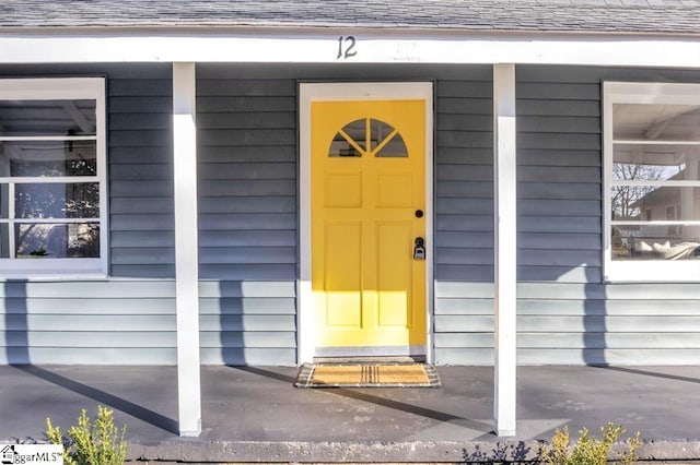 view of property entrance