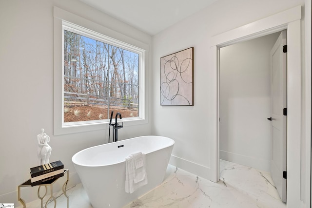 bathroom featuring a bathtub