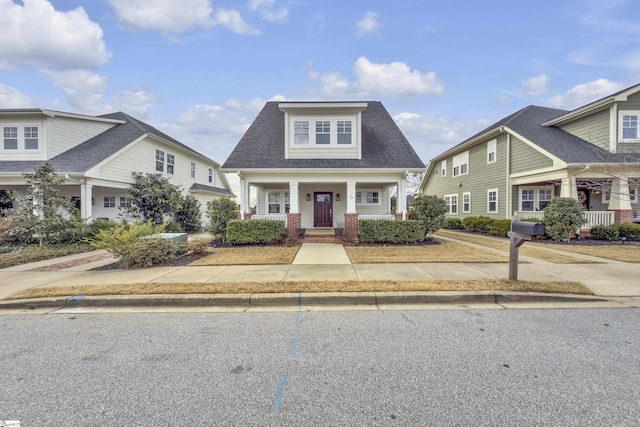 view of front of property featuring a porch