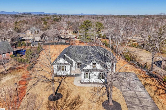 drone / aerial view featuring a mountain view