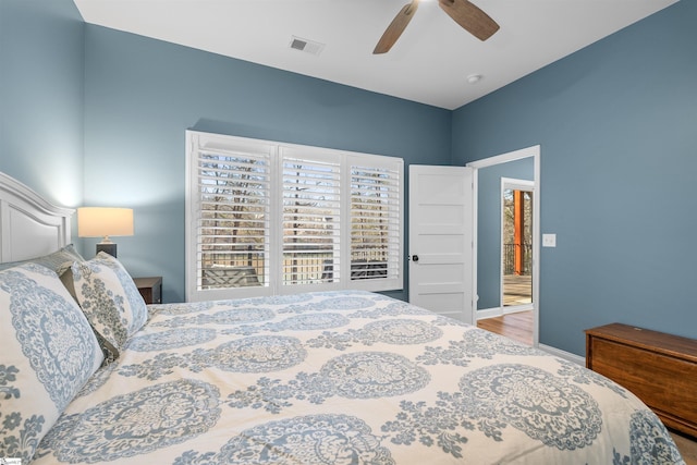 bedroom with ceiling fan