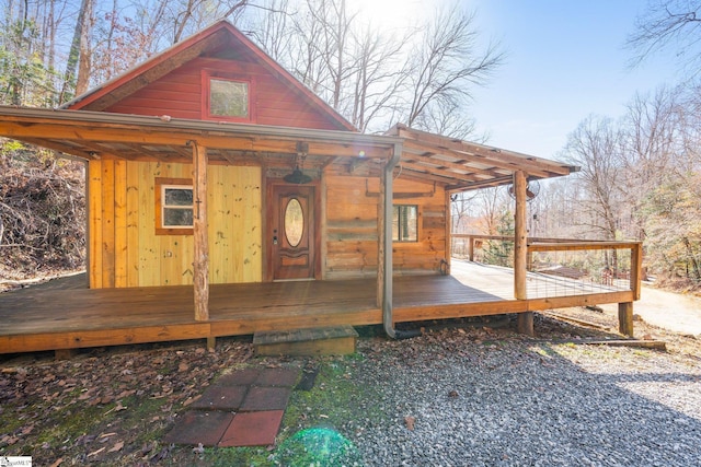 view of front of house featuring a porch