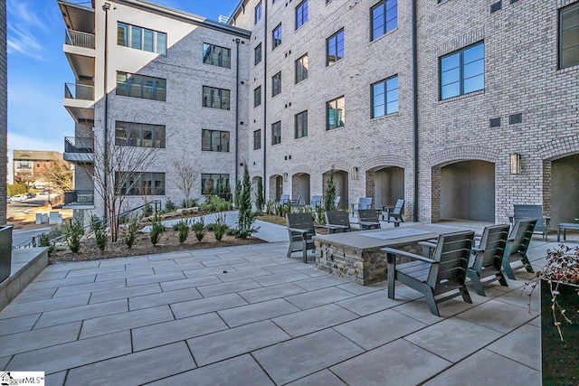 view of patio / terrace with an outdoor kitchen