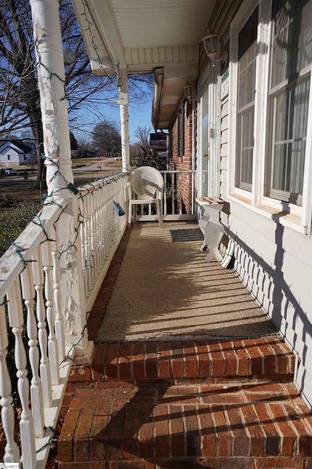 exterior space featuring a porch