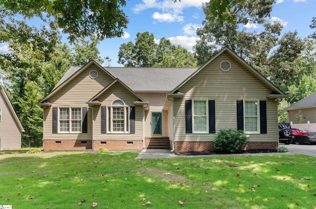 single story home with a front lawn