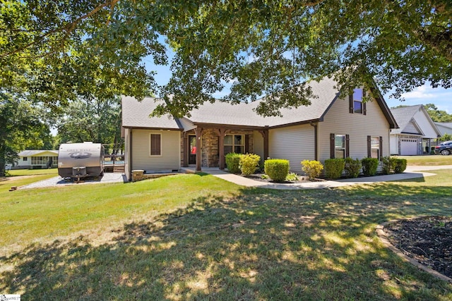 view of front of house with a front lawn