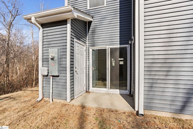 view of property entrance