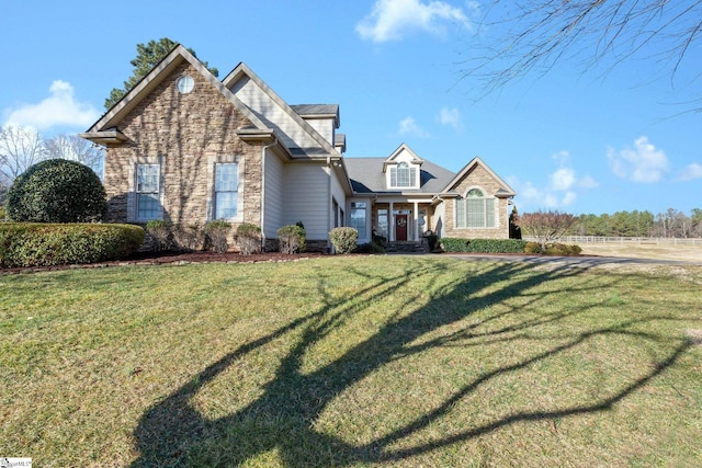 front of property featuring a front yard