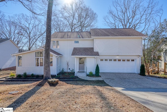 view of front property