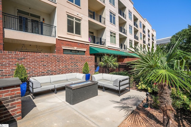 view of patio with outdoor lounge area