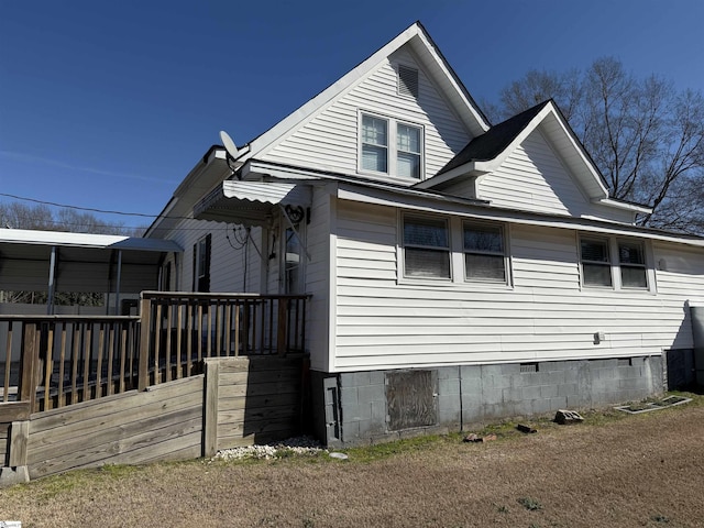 view of side of home