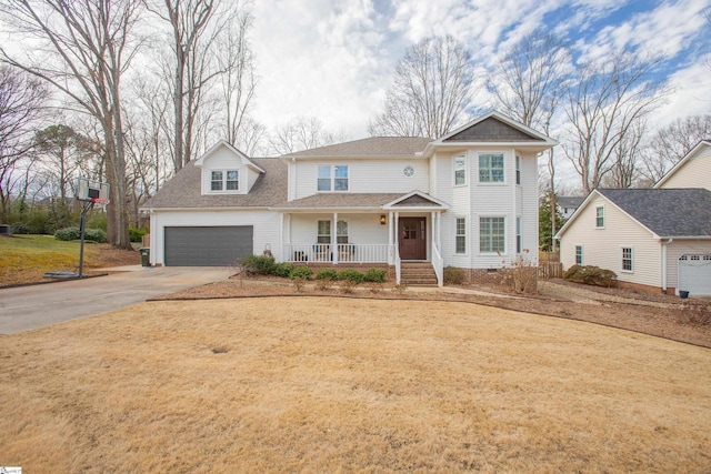 view of front of home featuring a front yard and covered porch