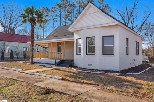 view of front of house featuring a porch