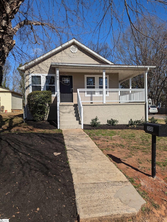 view of front of house with a porch