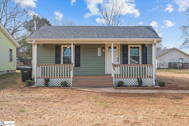 bungalow-style house featuring covered porch