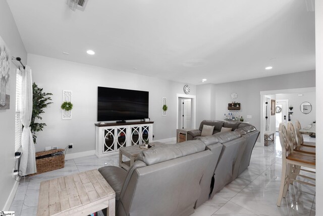 321 Marble Ln, Boiling Springs, SC 29316