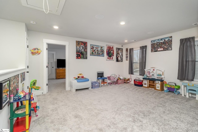 rec room with carpet flooring