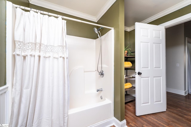 bathroom featuring ornamental molding, wood-type flooring, and shower / tub combo with curtain