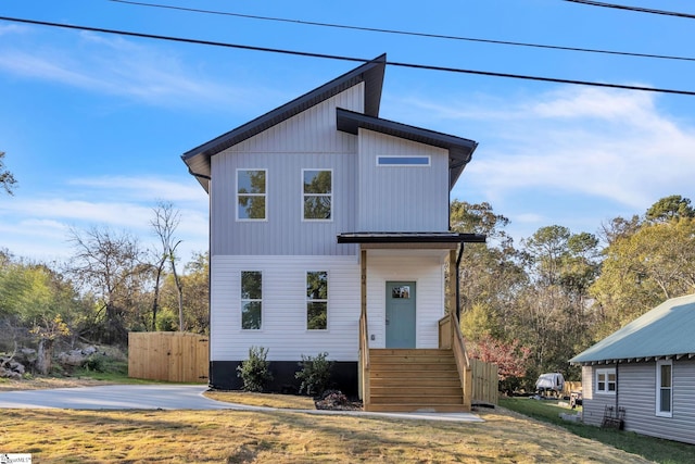 view of front of home