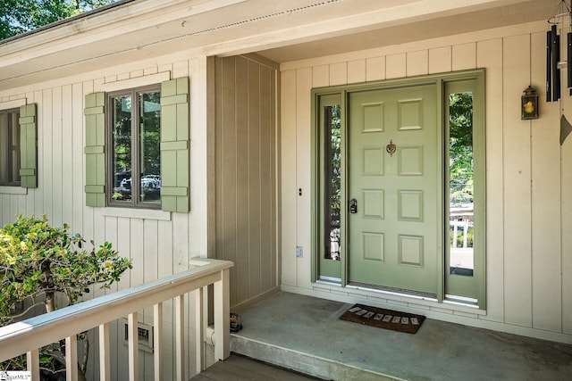 view of entrance to property