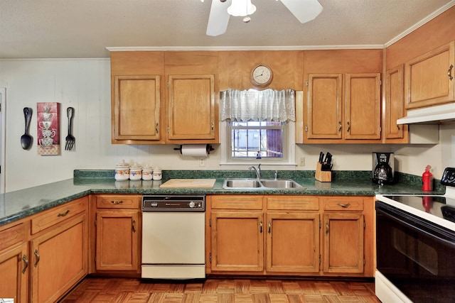 kitchen featuring range with electric stovetop, a textured ceiling, ceiling fan, light parquet flooring, and sink