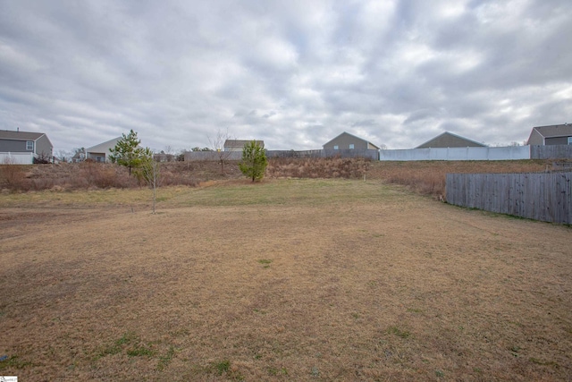 128 Lake Grove Rd, Simpsonville, SC 29681 - view of yard featuring fence