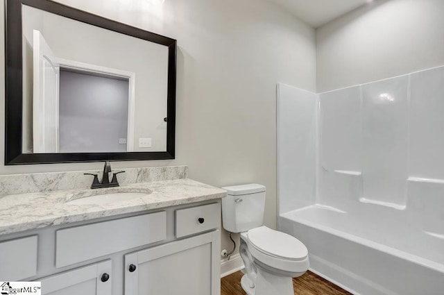 120 Bonaire Pt, Anderson, SC 29621 - bathroom with toilet, washtub / shower combination, wood finished floors, and vanity