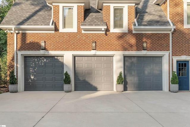 1212 Stillwater Dr, Seneca, SC 29678 - garage featuring driveway